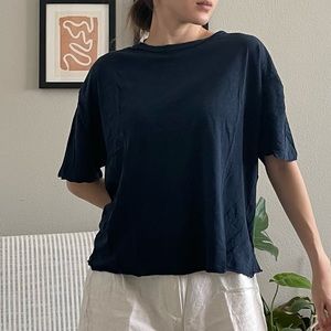 Brandy Melville navy cropped tee